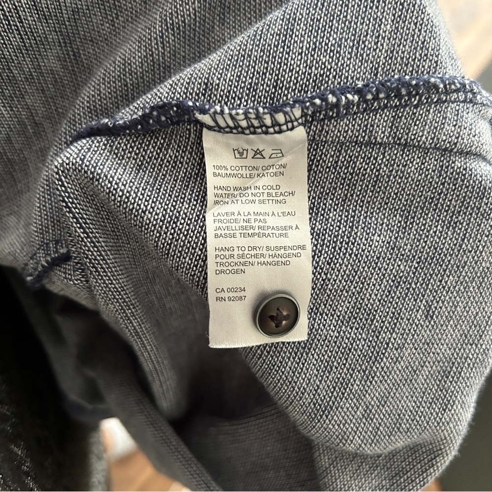 ✨3 for $18 ✨ Saks Fifth Avenue Men's Blue Polo Shirt - Picture 6 of 6